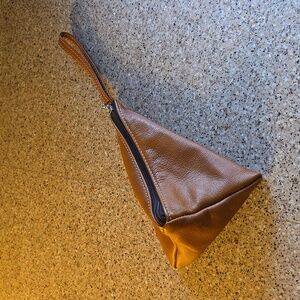 Genuine leather zippered pouch